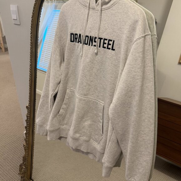 Dragonsteel (Brandon Sanderson) 2023 VIP Hoodie in XL - LIMITED EDITION - Picture 2 of 4